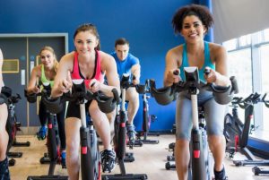 Diferenças entre spinning e ciclismo indoor
