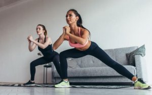 Treinamento funcional em casa para o corpo todo