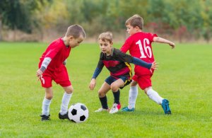 Saiba tudo sobre a nutrição ideal para crianças esportistas