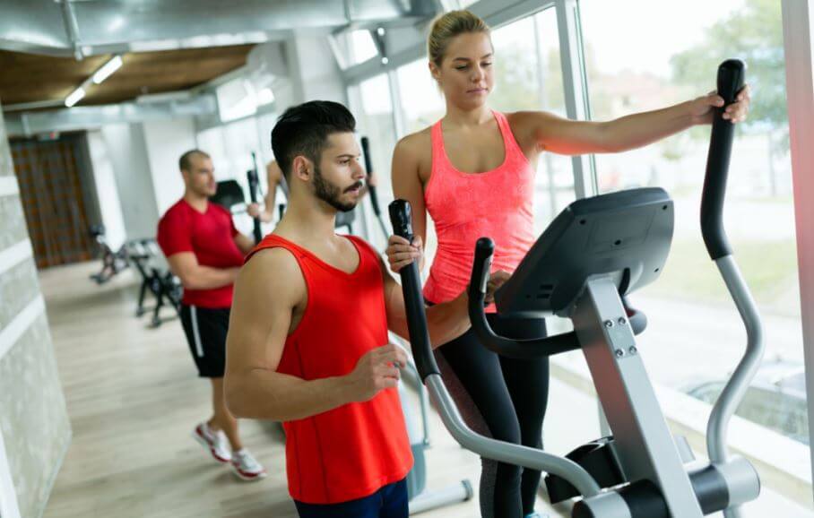 6 razões pelas quais o elíptico é a melhor opção para fazer cardio