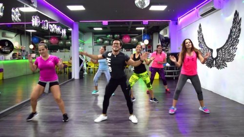 Aulas com personal trainers da Zumba France