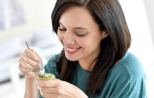 Contribuições do kiwi para a alimentação