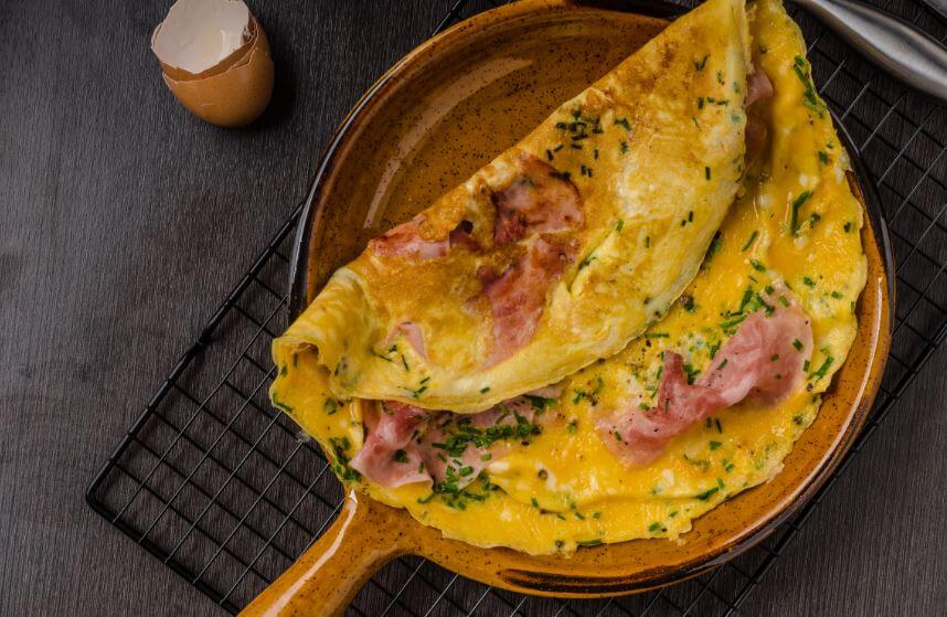 Omelete com presunto