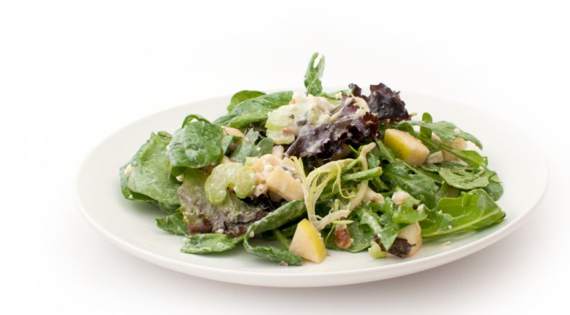 Salada Waldorf com iogurte