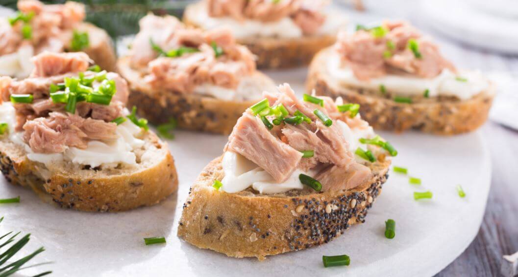 Bruschetta de atum