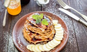 Receitas de panquecas proteicas de aveia