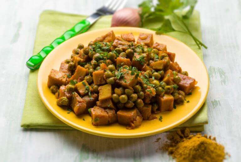 Prato de seitan, que é rico em proteínas