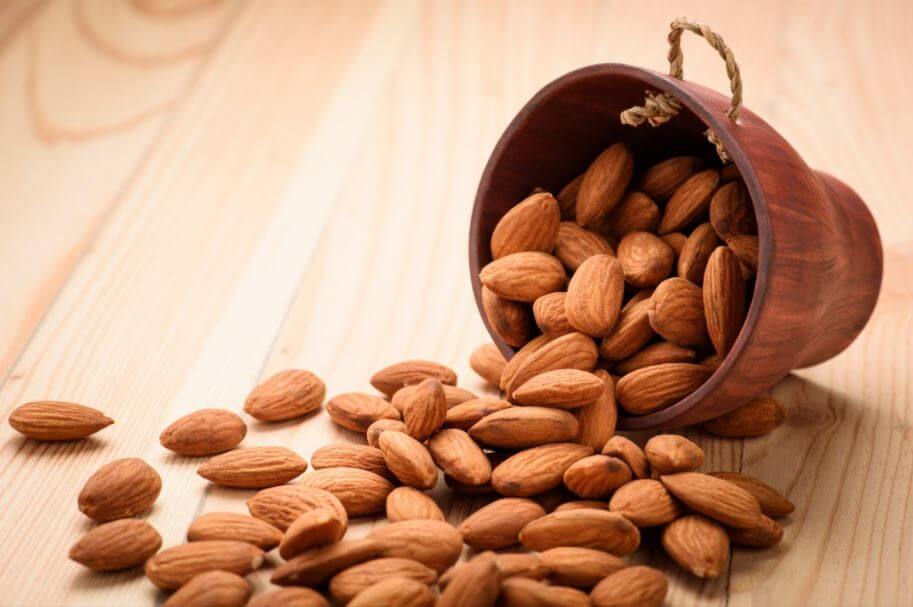 Um punhado de amêndoas