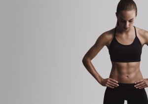 Combinação de cardio e resistência para conseguir um tanquinho