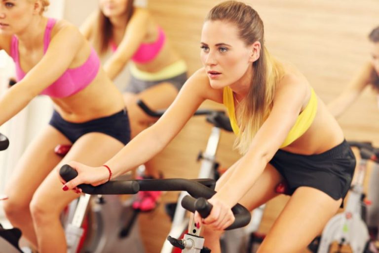 Aula de spinning