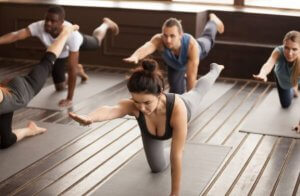 Aprenda 5 exercícios fáceis para as costas