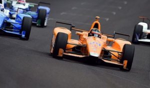 Você sabe o que é a tríplice coroa do automobilismo?