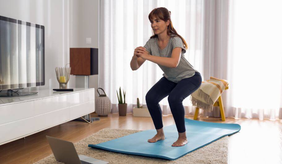 Como fazer agachamentos corretamente? - Sou Fitness