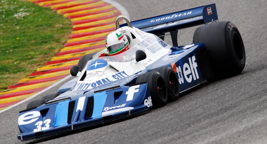 Carro de fórmula 1 de 6 rodas