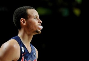 Conheça o jogador de basquete Stephen Curry