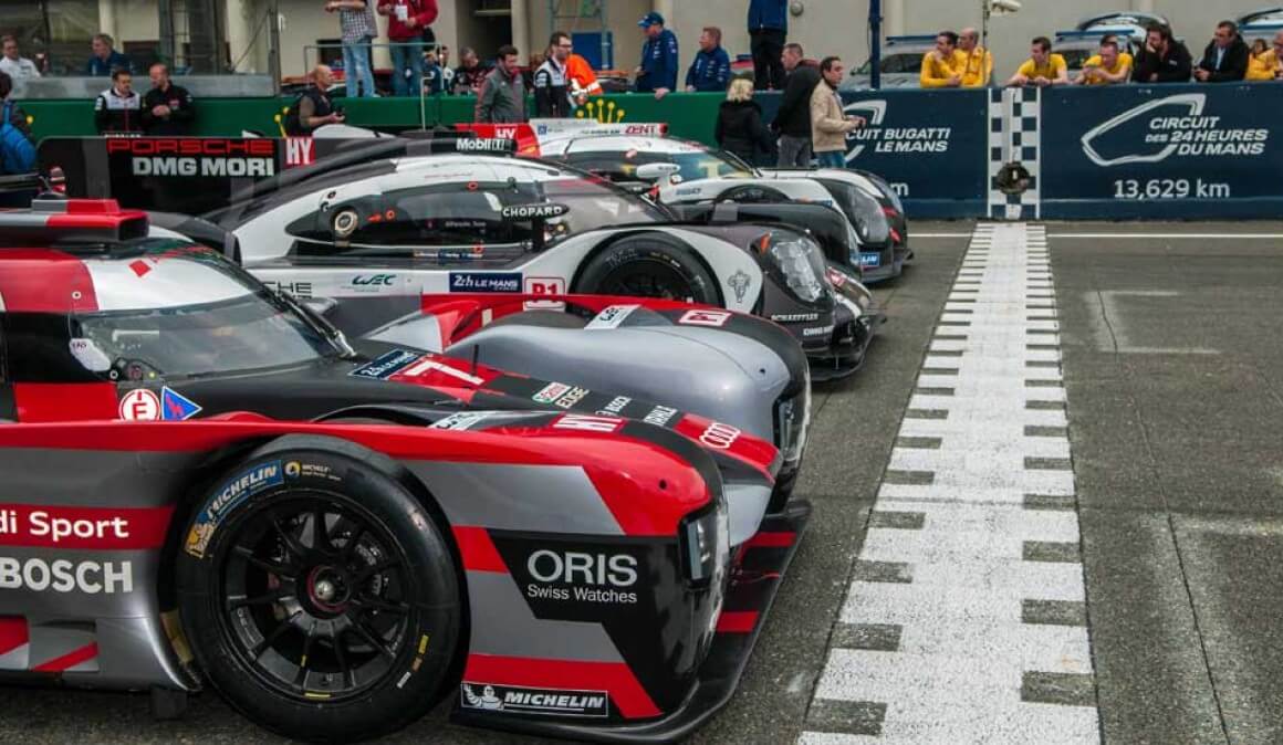 Carros preparados para o 24 horas le mans