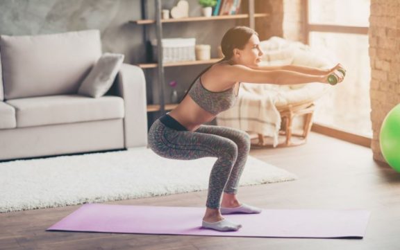 Treine seus glúteos e pernas em casa!