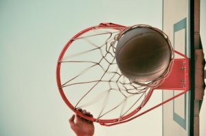 Quem é o melhor jogador da história do basquete?