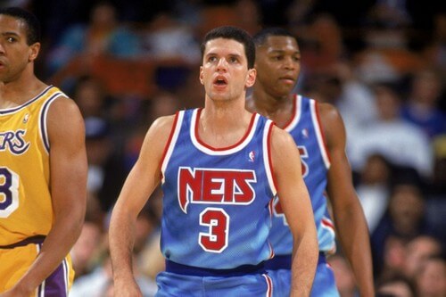 Apelidado de "Mozart do basquete", Drazen Petrovic desenvolveu praticamente toda a sua carreira no Cibona Zagreb