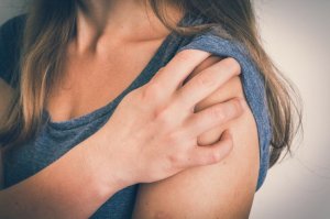 Por que sentimos dores no corpo após o treinamento?