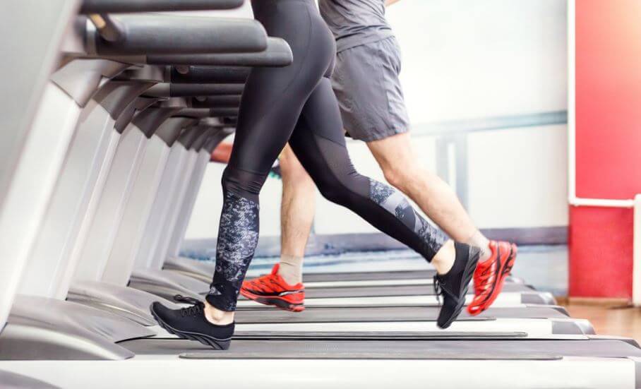 vantagens de correr na esteira