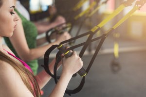 As fitas TRX: uma ferramenta eficaz para fortalecer o seu corpo