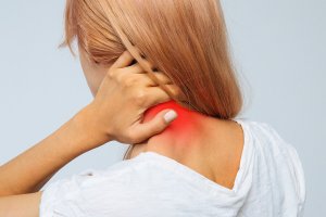 Hérnia de disco cervical: precauções durante o treinamento