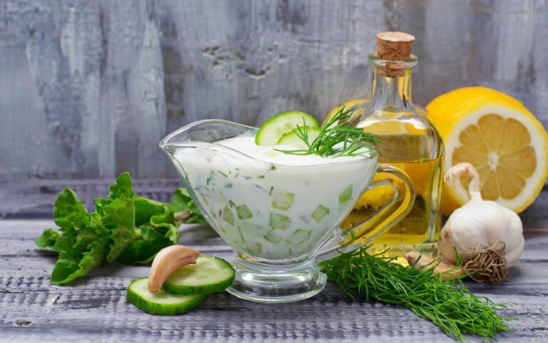 Alguns ingredientes para um café da manhã saudável