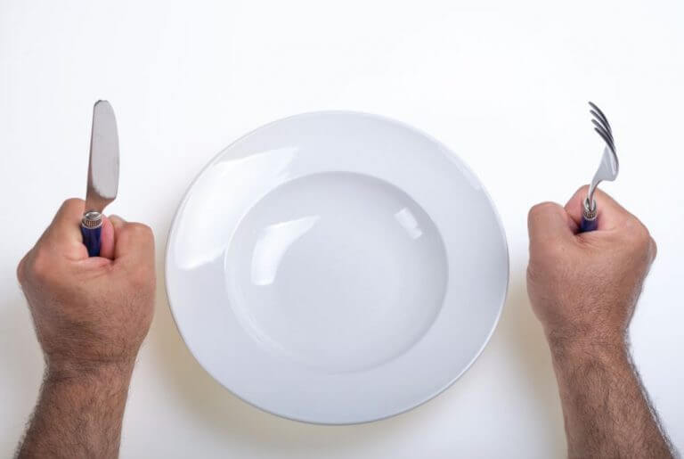 Não jantar favorece a perda de peso