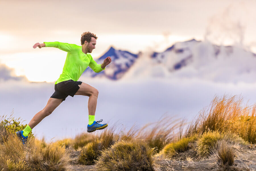 Conheça os benefícios da corrida na montanha