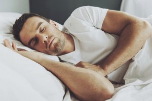 7 dicas para você queimar gordura enquanto dorme