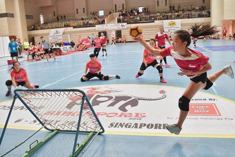 Tchoukball