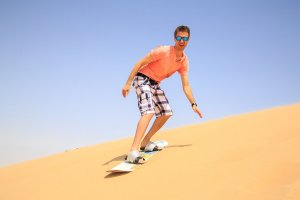 4 esportes de praia para aproveitar o ar livre e o sol