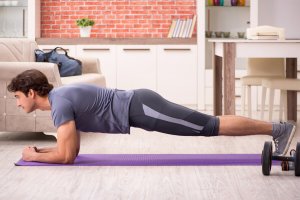 Equipamentos de academia: exercite-se em casa!