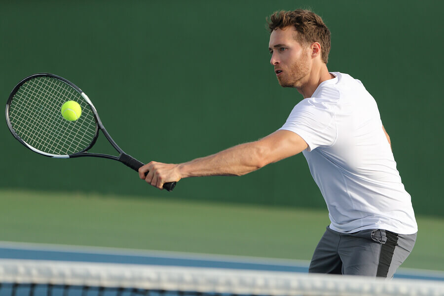 melhorar o backhand no tênis