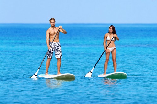 Stand up paddle, a surpresa entre os esportes para praticar na praia