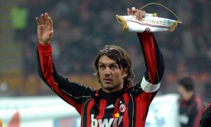 Relembre a grande carreira de Paolo Maldini