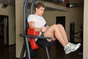 8 exercícios que podem substituir os abdominais
