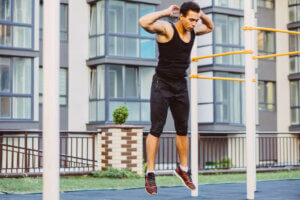 Calistenia: exercícios para fazer em casa com o seu próprio peso