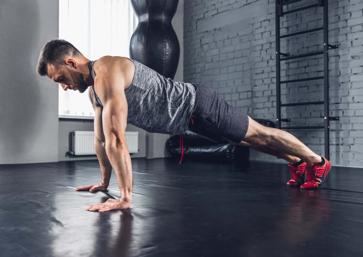 Evite esses erros ao fazer flexões