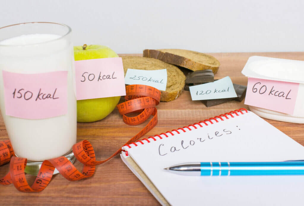 Quantas calorias é preciso queimar diariamente para perder peso?