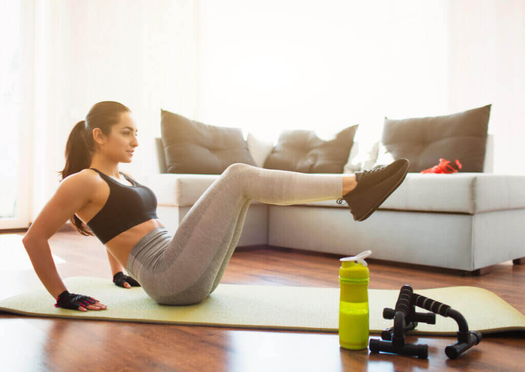 4 exercícios abdominais para definir os oblíquos